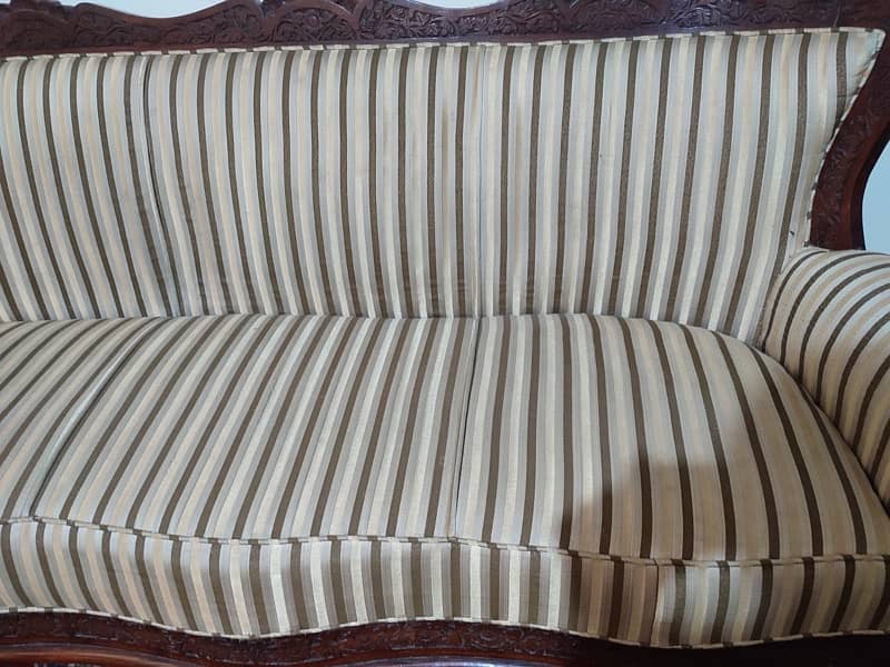 Sofa set for sale 9