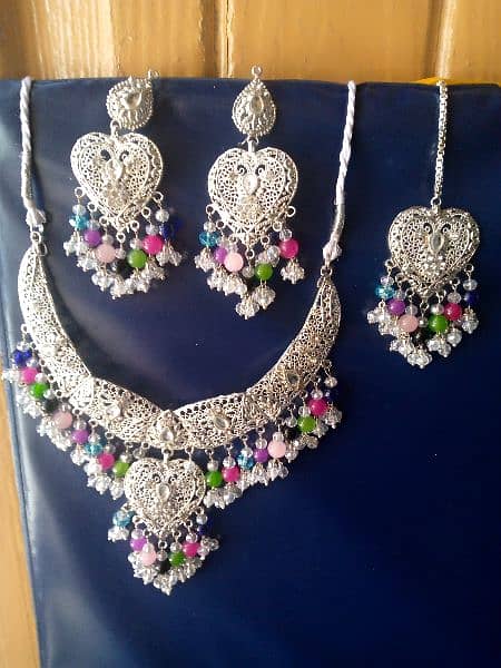 Premium Jewellery Set Shiny and sparkling 1