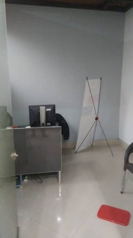 Ideal Office Available For Rent Best For Software House Etc 3