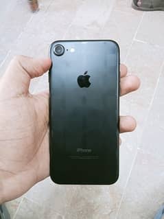 Iphone 7 NON approve  32 Gb  Condition 10/9.5  Battery health 100% 0