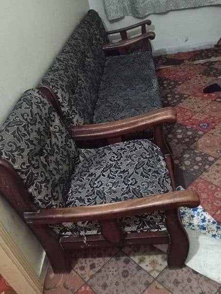 5 seater sofa for sale in CBR town Islamabad 1