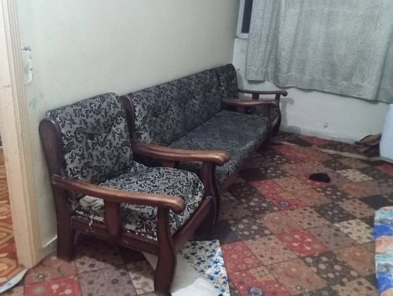 5 seater sofa for sale in CBR town Islamabad 4