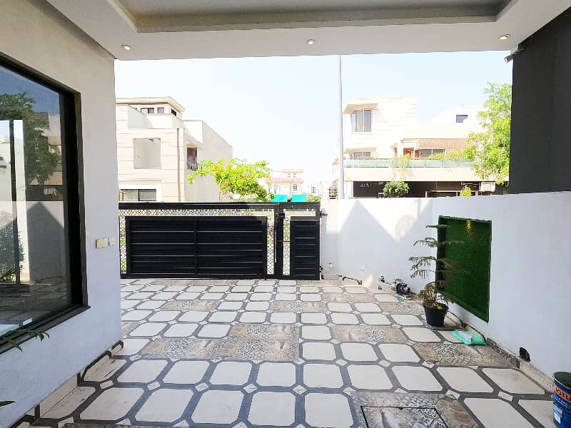 Corner 10 Marla Full Basement Luxury House in DHA Rahbar Phase 1 25