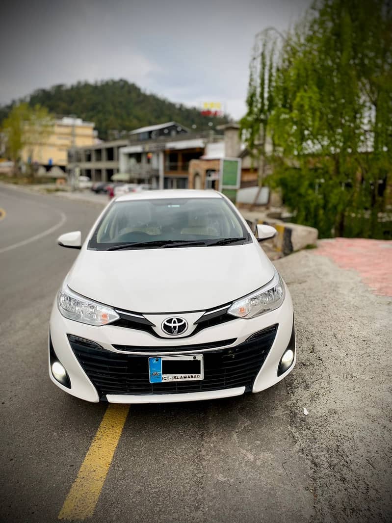 Toyota Yaris ATIV X CVT 1.5 0