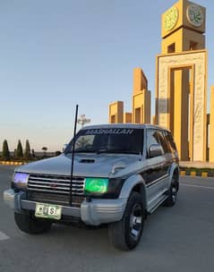 Pajero Exceed London model 1992