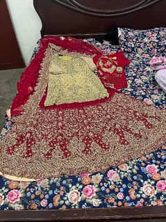Bridal lehnga with bridal set in 10/10 condition
