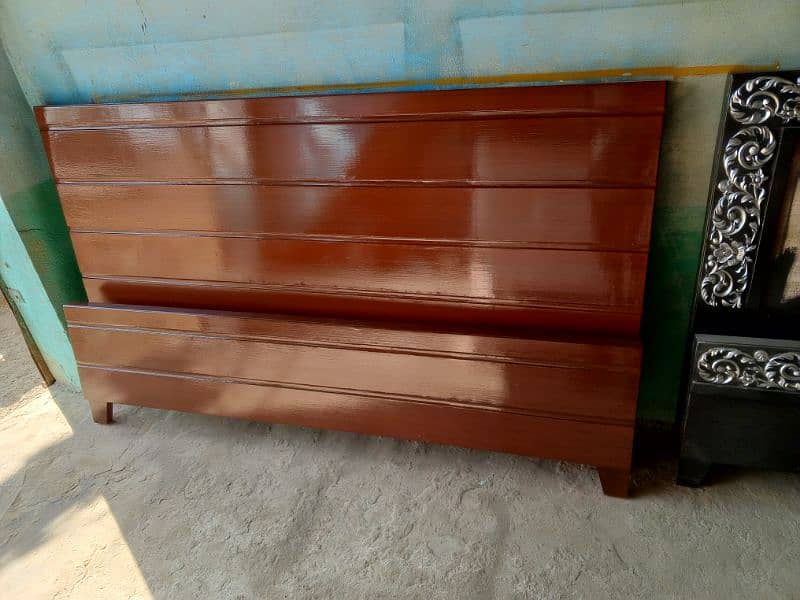 Simple and decent king size bed 0327 6047814 5