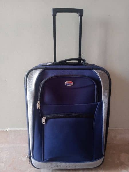 American Tourister trolly bag 2