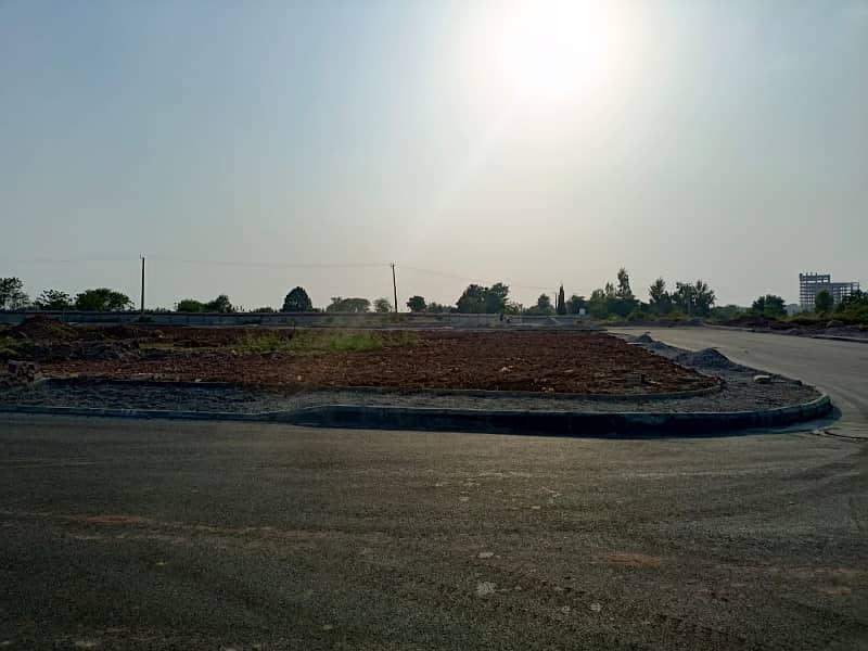 Sector i 5 Marla New Deal Downpayment Open Form Sun facing and Margalla Facing Solid Land Plot for Sale 4
