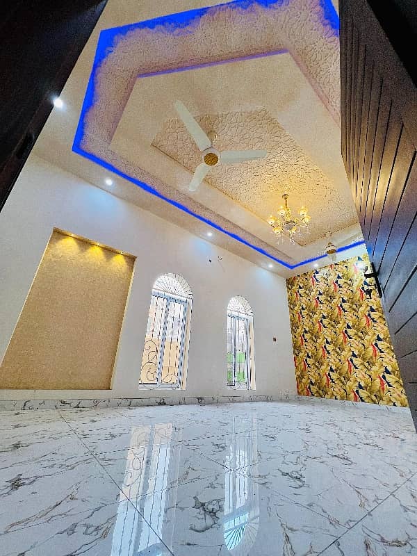 Ideal House For Sale In Wapda Town - Block B2 4