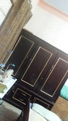 used furniture for urgent sale . . . mkmi beshi hu jaey g