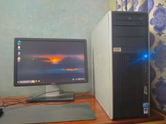 HP Z400 and Dell 19 inches monitor