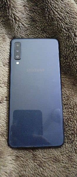 Samsung Galaxy A7 -Non PTA. 0