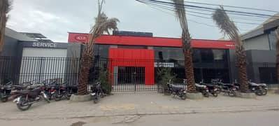 main shahrah e faisal commercial 1000 sq yards showroom for office and outlets
