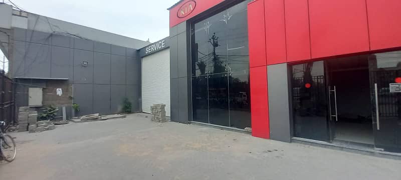 main shahrah e faisal commercial 1000 sq yards showroom for office and outlets 1