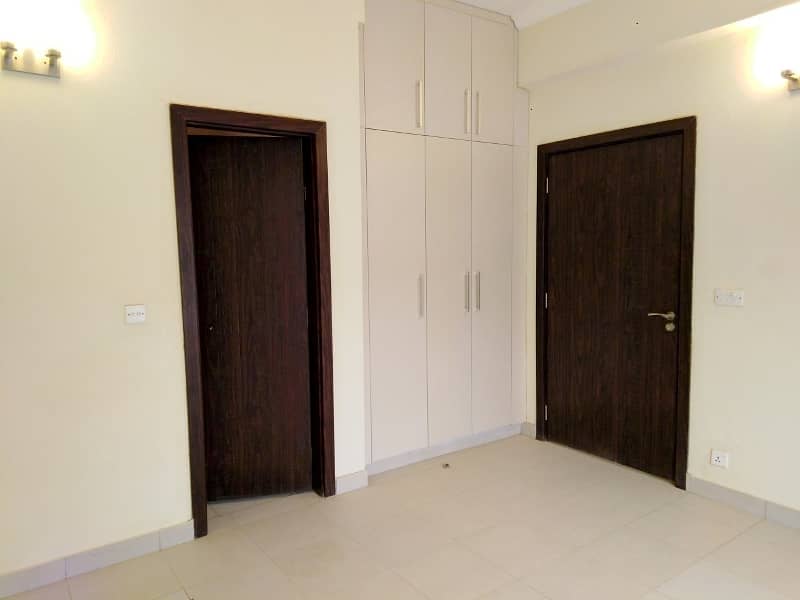 950 SQ feet apartment FOR RENT PRECINCT-19 Bahria Town Karachi. 19