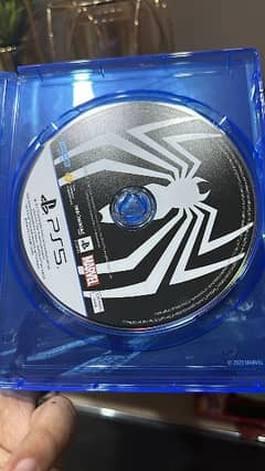 Spider man 2 game ps5  used only 1 month condition 10/10