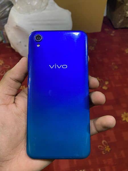 vivo 1823 without box and charger 1