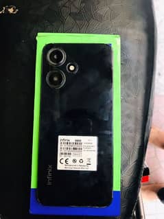 Infinix Hot 30 Play 8/64 Urgent for sale