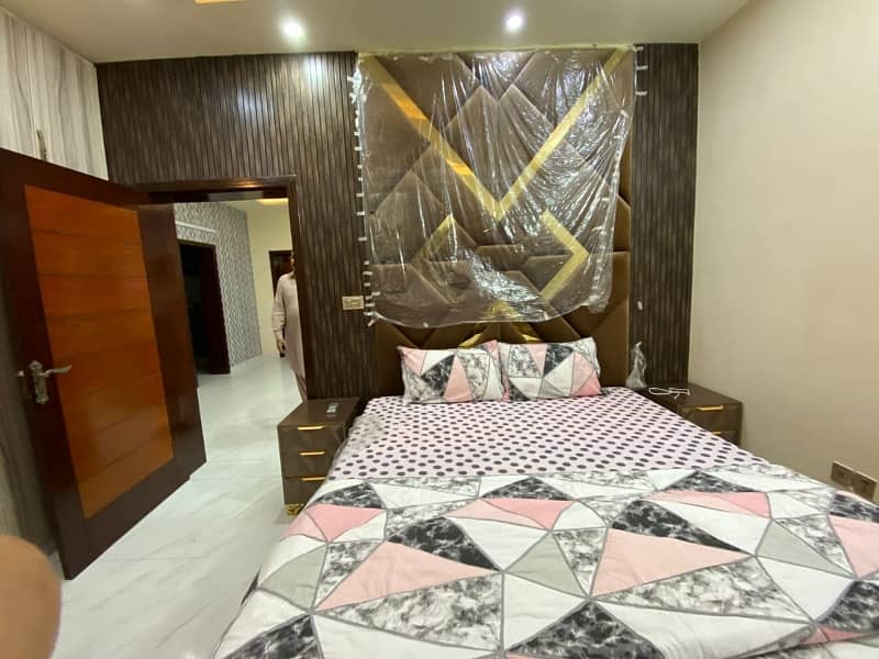 Brand New 10 Marla House For sale In Allama Iqbal Town - Umar Block Lahore 25