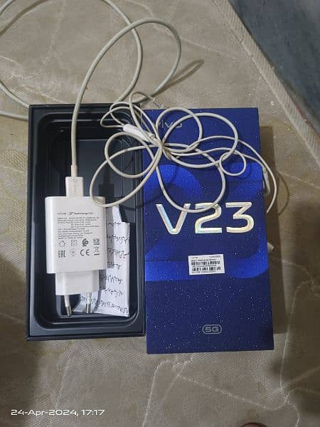 vivo v23 5G dual sim mobile 4