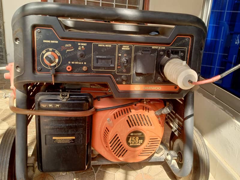 Gasoline Generator 7.5KW (With Lithium Battery) 03 00 7 66 5 00 9 2