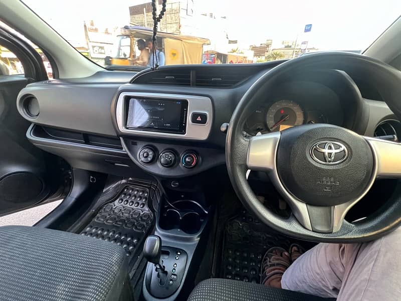 Toyota Vitz 1.0 Urgent For Sale 2