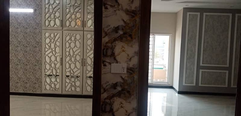 Brand New 10 Marla House For Sale In Allama Iqbal Town - Gulshan Block Lahore 4