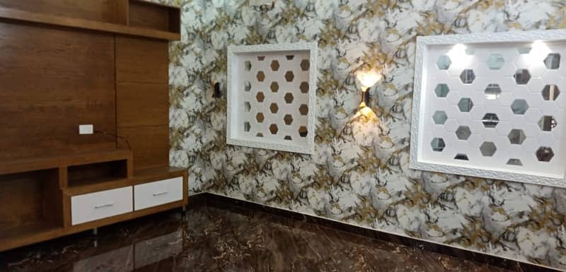 Brand New 10 Marla House For Sale In Allama Iqbal Town - Gulshan Block Lahore 7