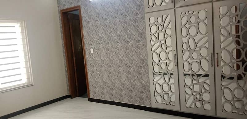 Brand New 10 Marla House For Sale In Allama Iqbal Town - Gulshan Block Lahore 8