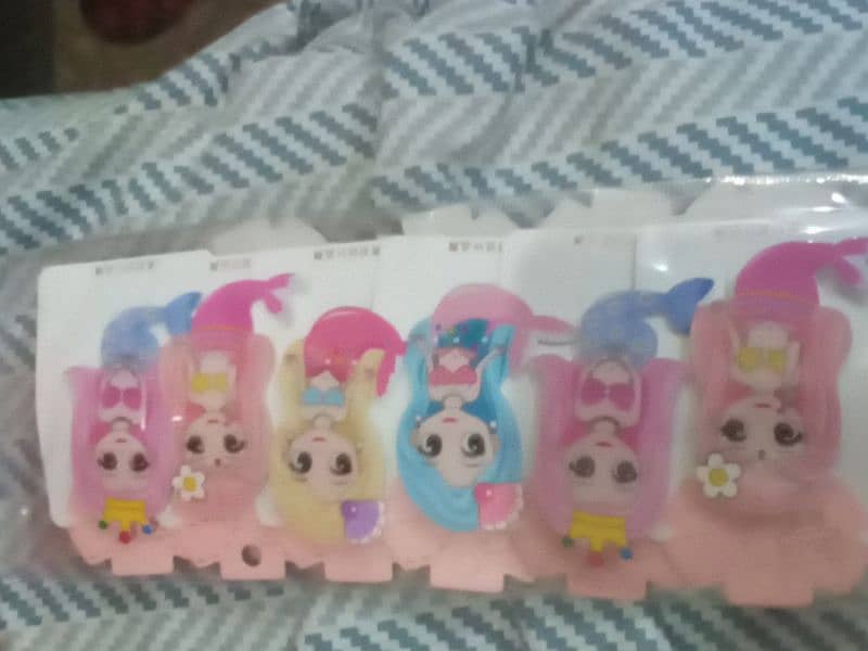 baby girls ponies,gift boxes and pins 5