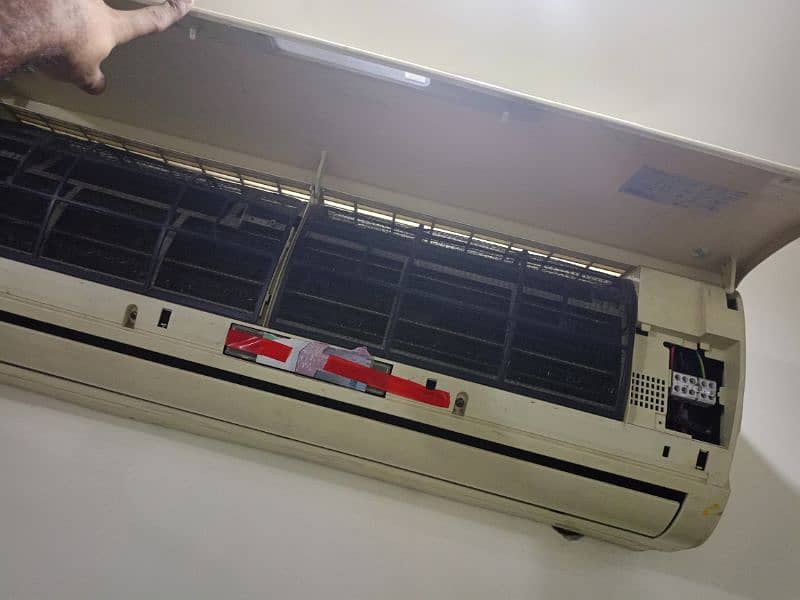 1.5 ton AC full cooling used condition 6