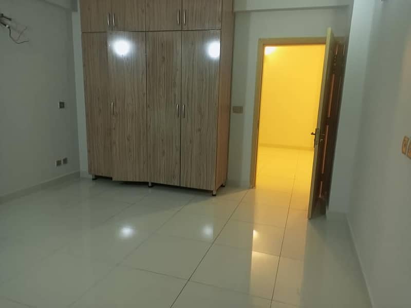 3 Bed Defense Executive Apartments For Rent In DHA 2 4
