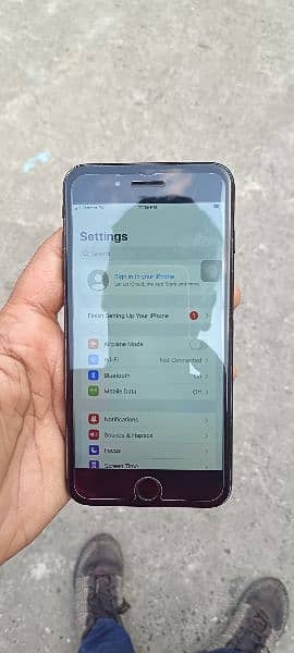 Iphone 7plus 128gb official pta approved finger print OK no exchange 7