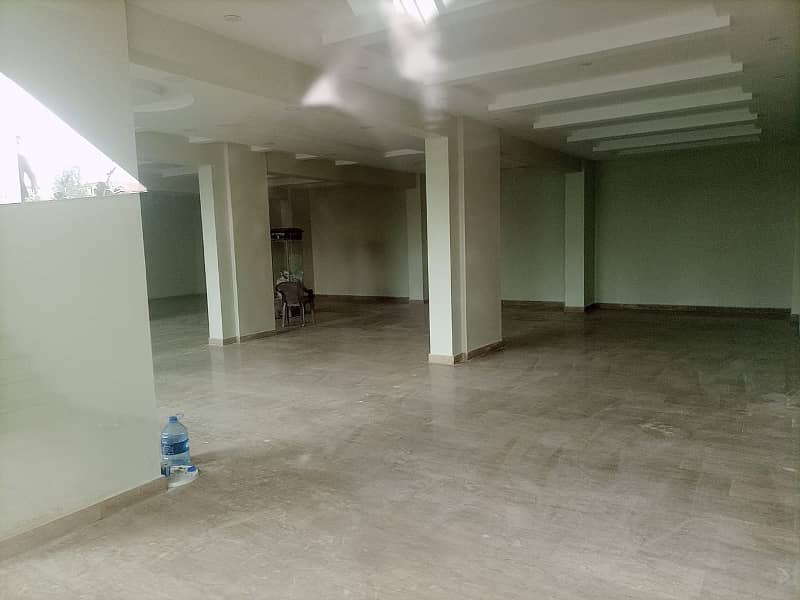 E-11 Outclassed Location Commercial Space Available For Rent 1