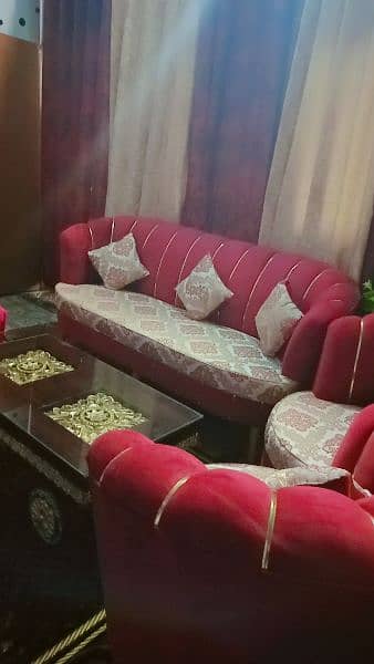 5 seater coffee sofa with one puffy (0341-2148545) 1