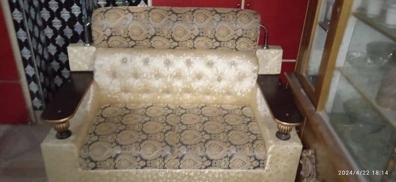 6 Seater Sofe Set for sale 1