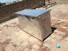 COUNTER FOR SALE COVER WITH METAL WATERPROOF SHEET 0