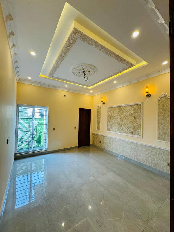 5 Marla House Are Available For Sale in Crystal Block in park view city Lahore 12