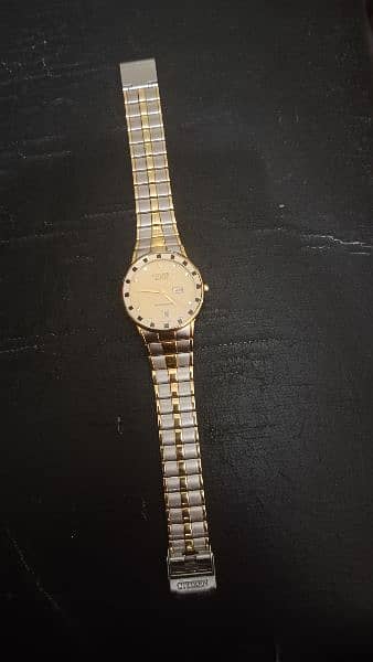 VTG citizens watch mens water resist tow tone day date 6
