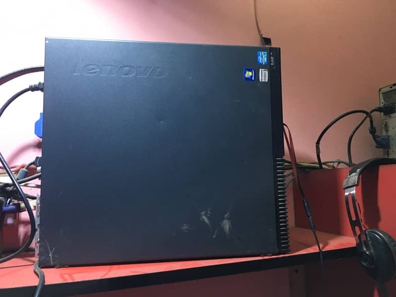 Lenovo core i5 3rd gaming pc and lcd 1