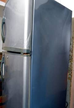 WAVES Refrigerator - Original Condition