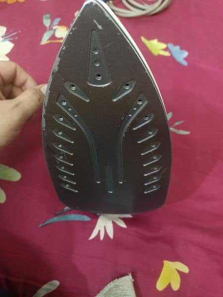 russell hobbs steam iron made uk in mint condition 2