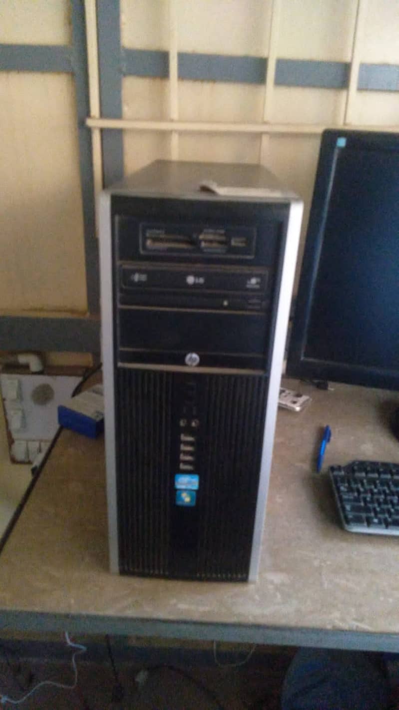 HP downloading PC desktop computer 8 TB full with movies, complete 1