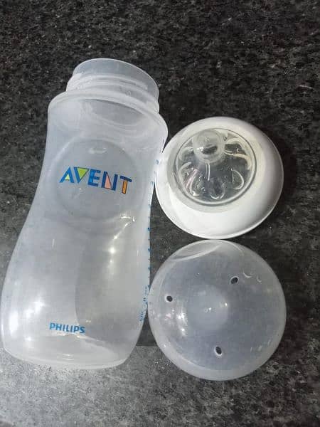 Avent feeder with nipple 1