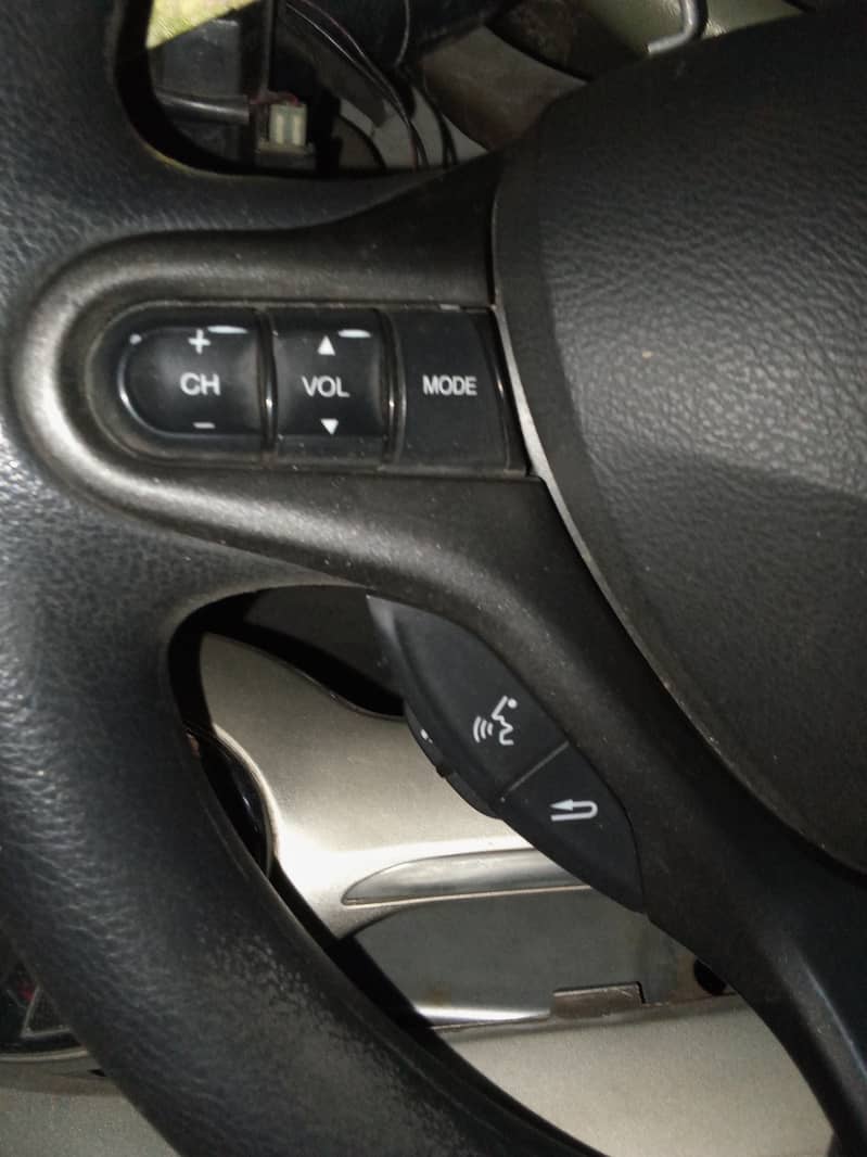 Honda Rebon Multimedia steering wheel 1