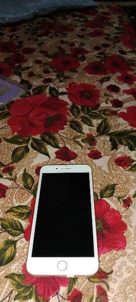 iPhone 8 plus Golden colour  contact no 03251516212 2