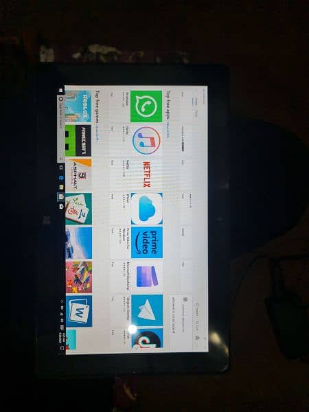 A. salam Selling my Surface RT Pro 64 Windows 10 4