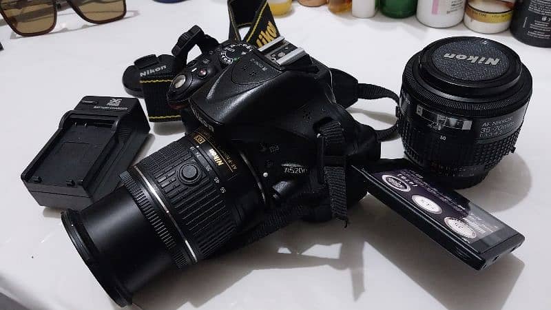 D5200 with 35-70 and 18 -55.2 Lens For Urgent Sale 2