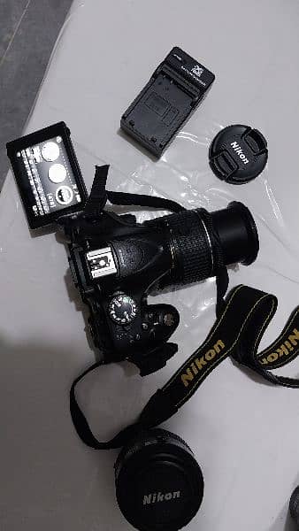 D5200 with 35-70 and 18 -55.2 Lens For Urgent Sale 3